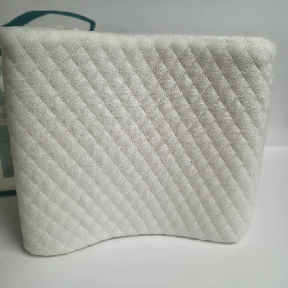 Cushy Form Memory Foam Knee Pillow For Side Sleepers Orthopedic Leg Wedge
